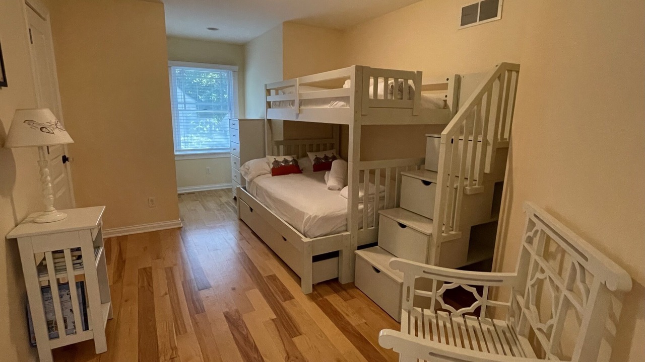 Photo of Bedroom in Three Oaks