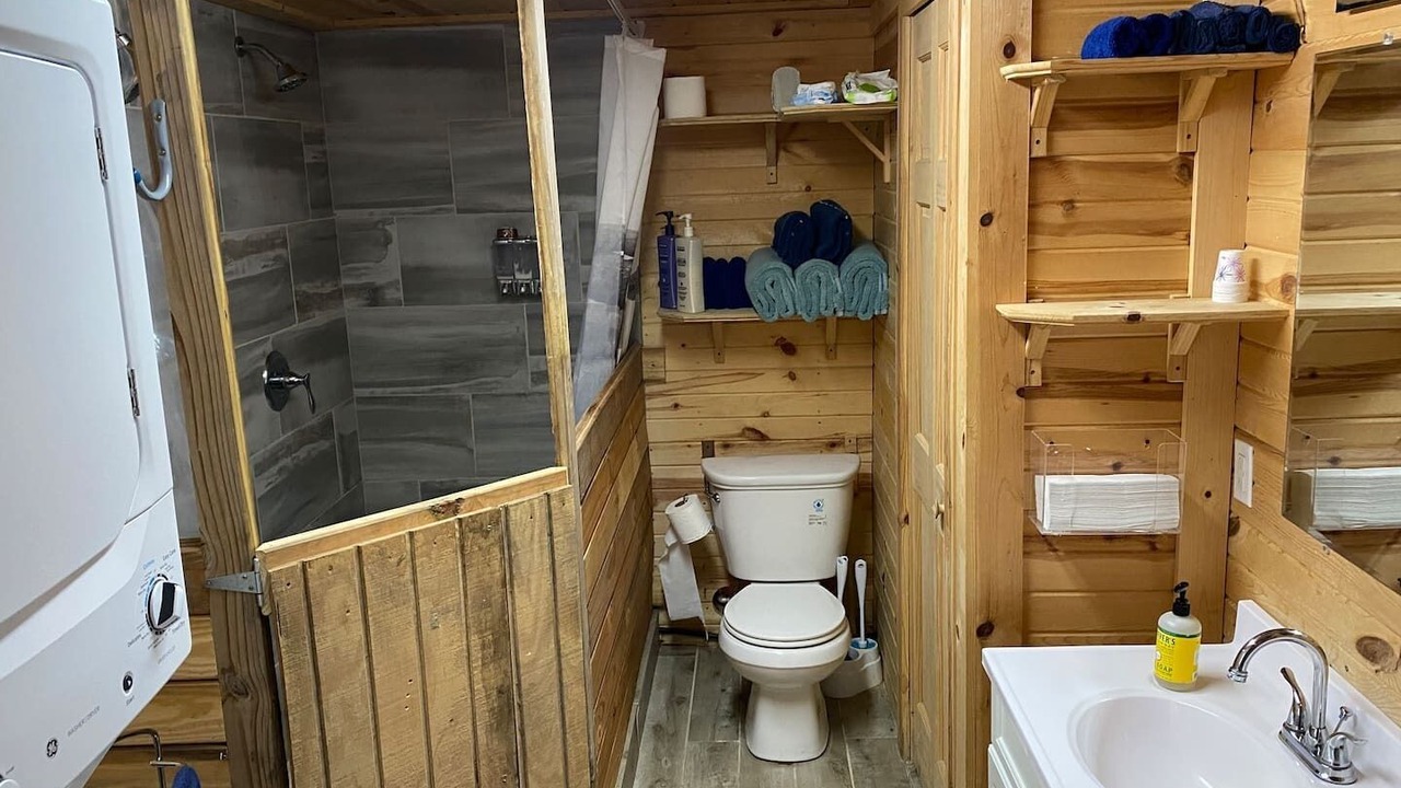 Photo of Bathroom in Leroy