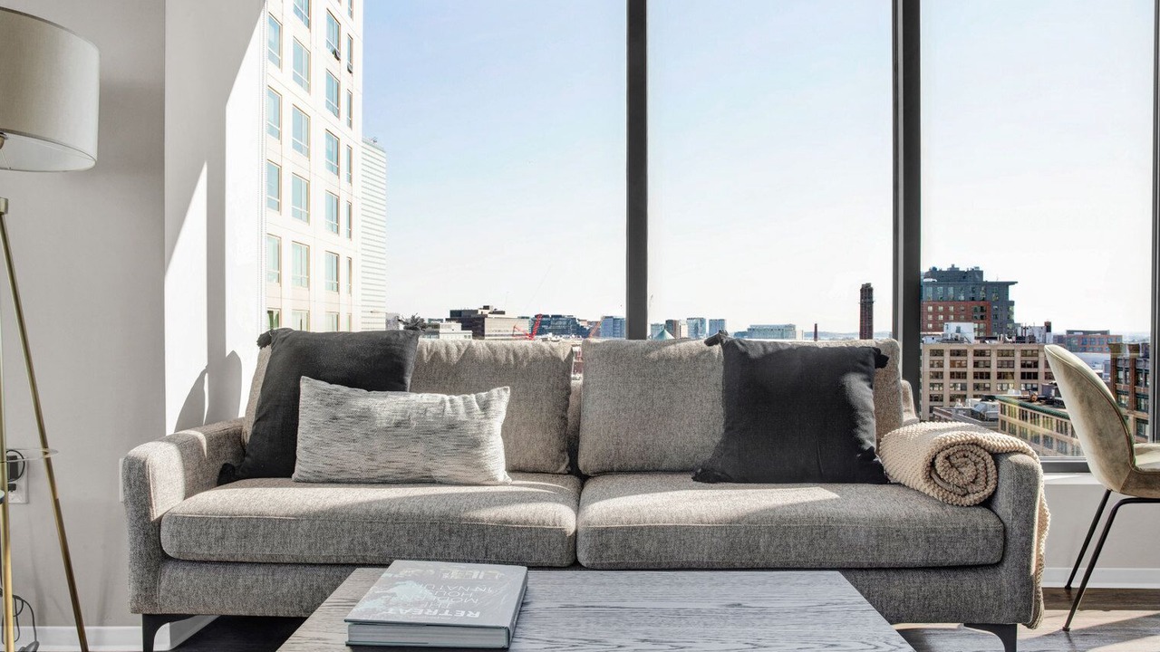Photo of Livingroom in Theatre District