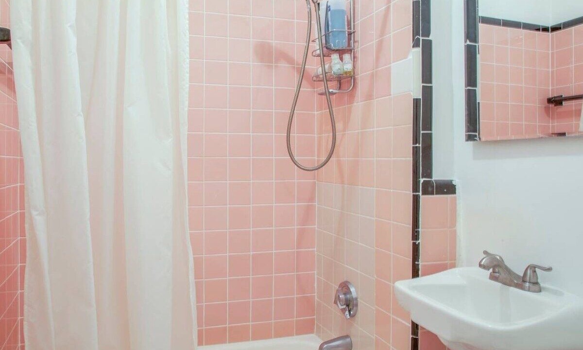 Photo of Bathroom in Theatre District