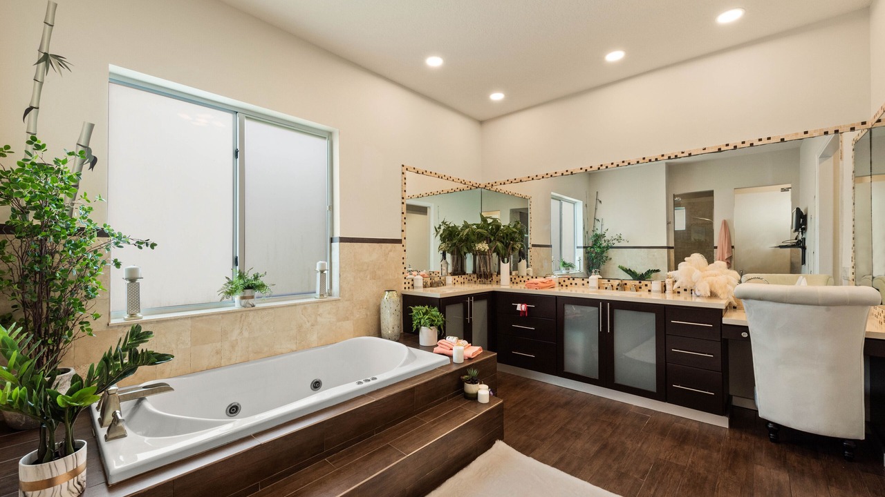Photo of Bathroom in Green Meadow