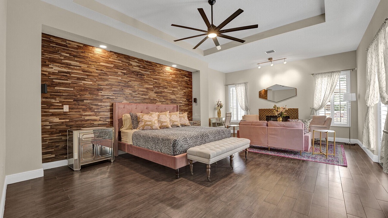 Photo of Bedroom in Green Meadow
