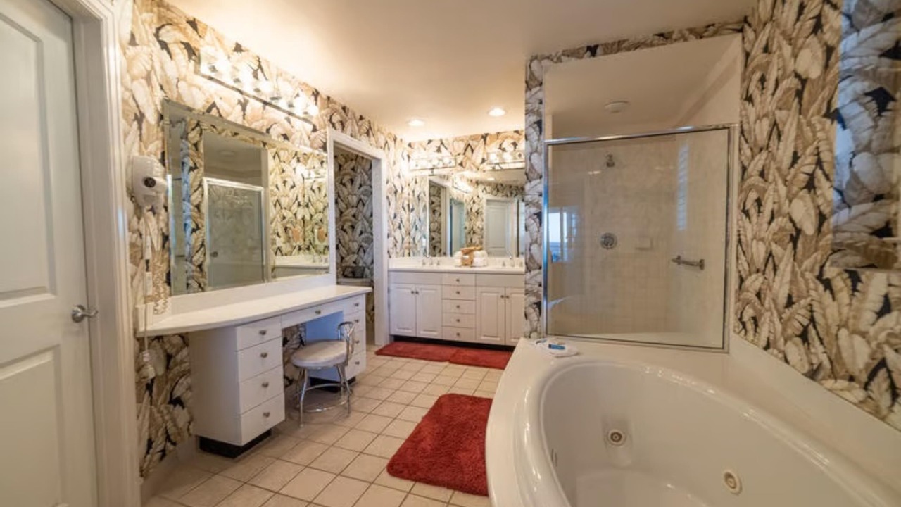 Photo of Bathroom in Silver Sands Beach