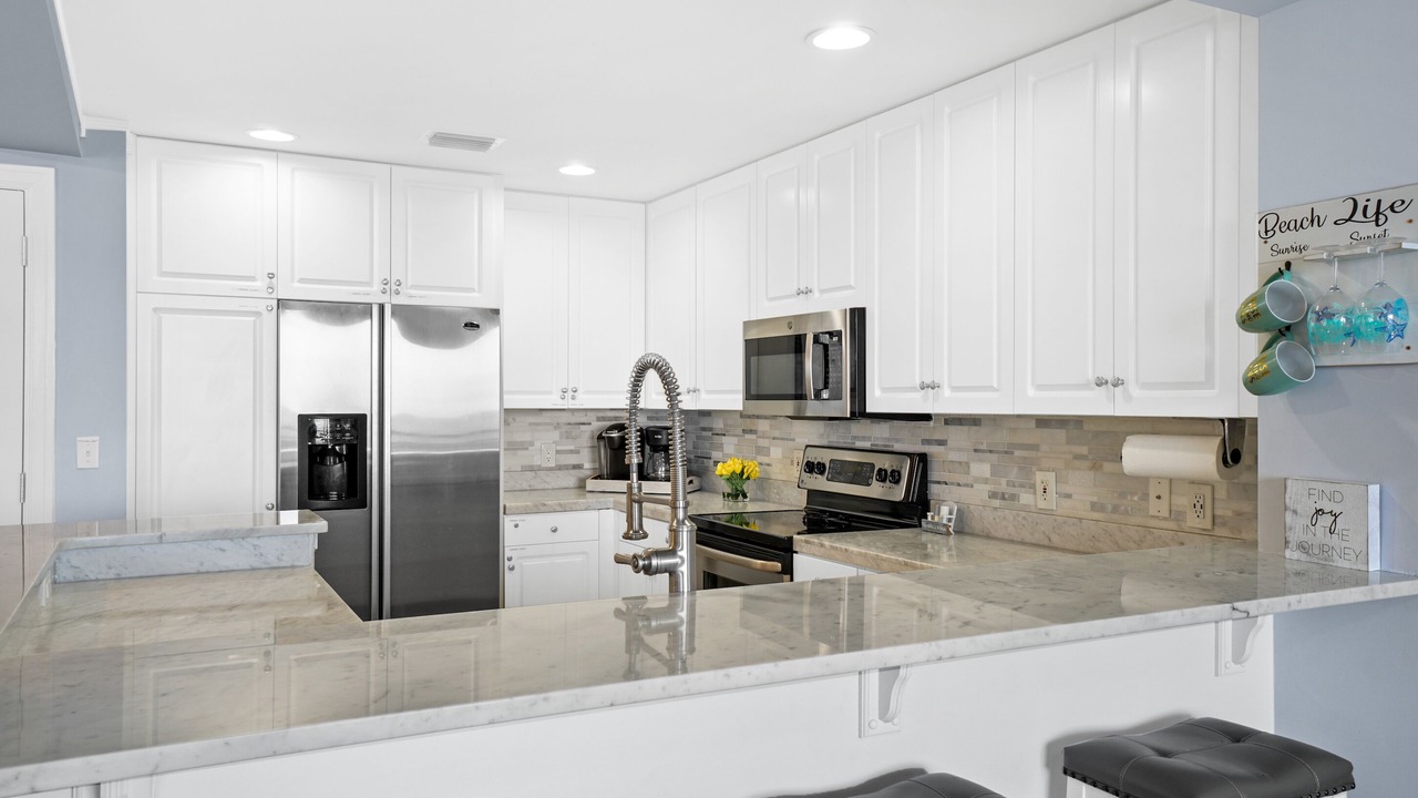 Photo of Kitchen in Silver Sands Beach