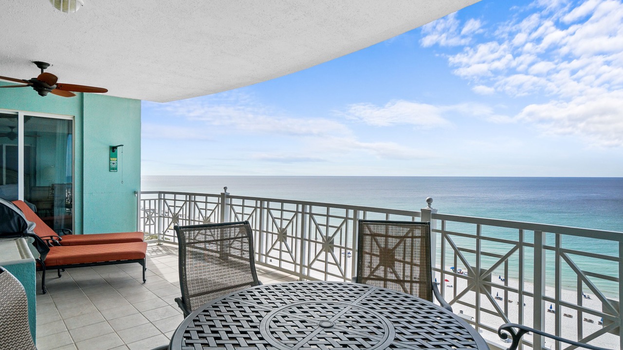 Photo of Patio Balcony in Silver Sands Beach