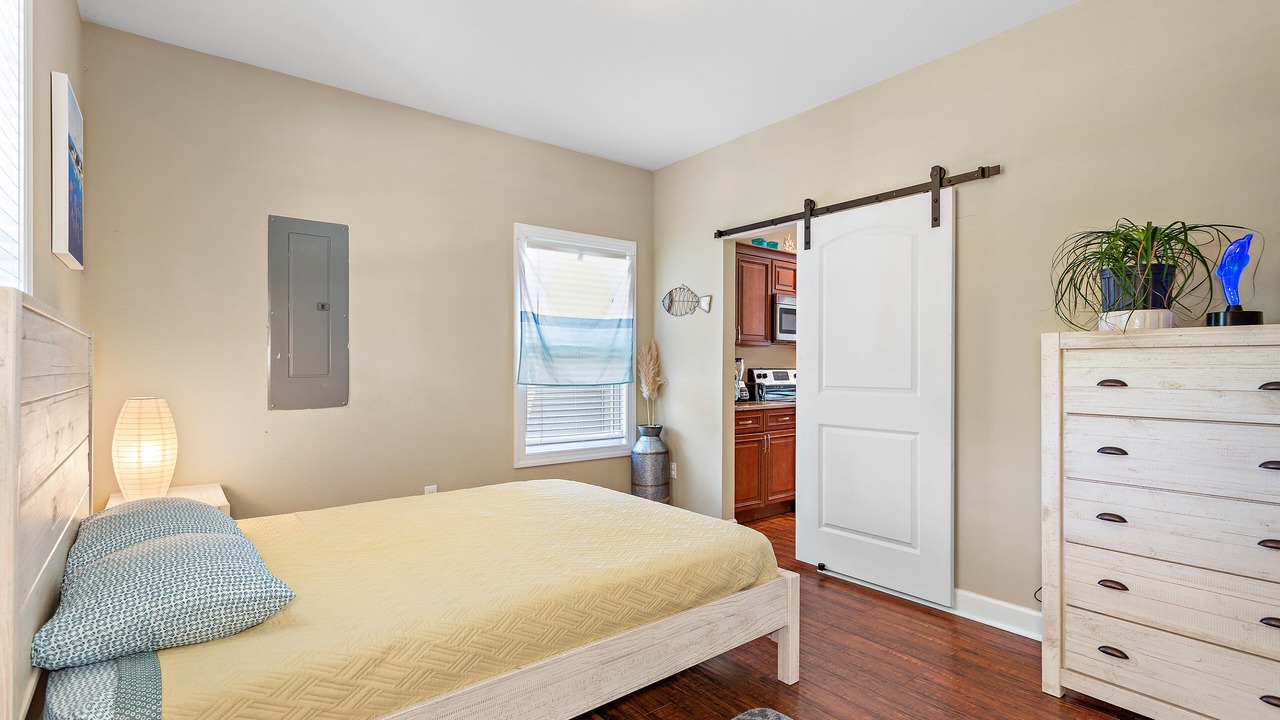 Photo of Bedroom in Buckroe Beach