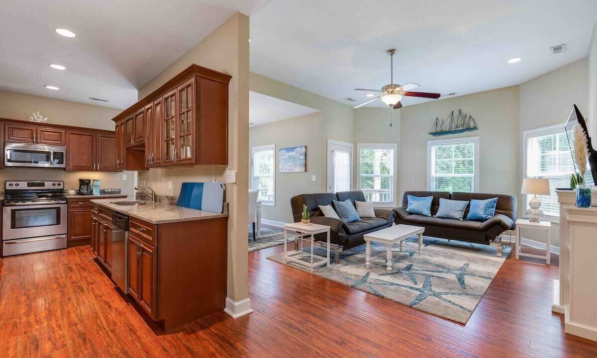 Photo of Kitchen in Buckroe Beach