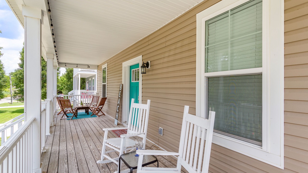 Photo of Patio Balcony in Buckroe Beach