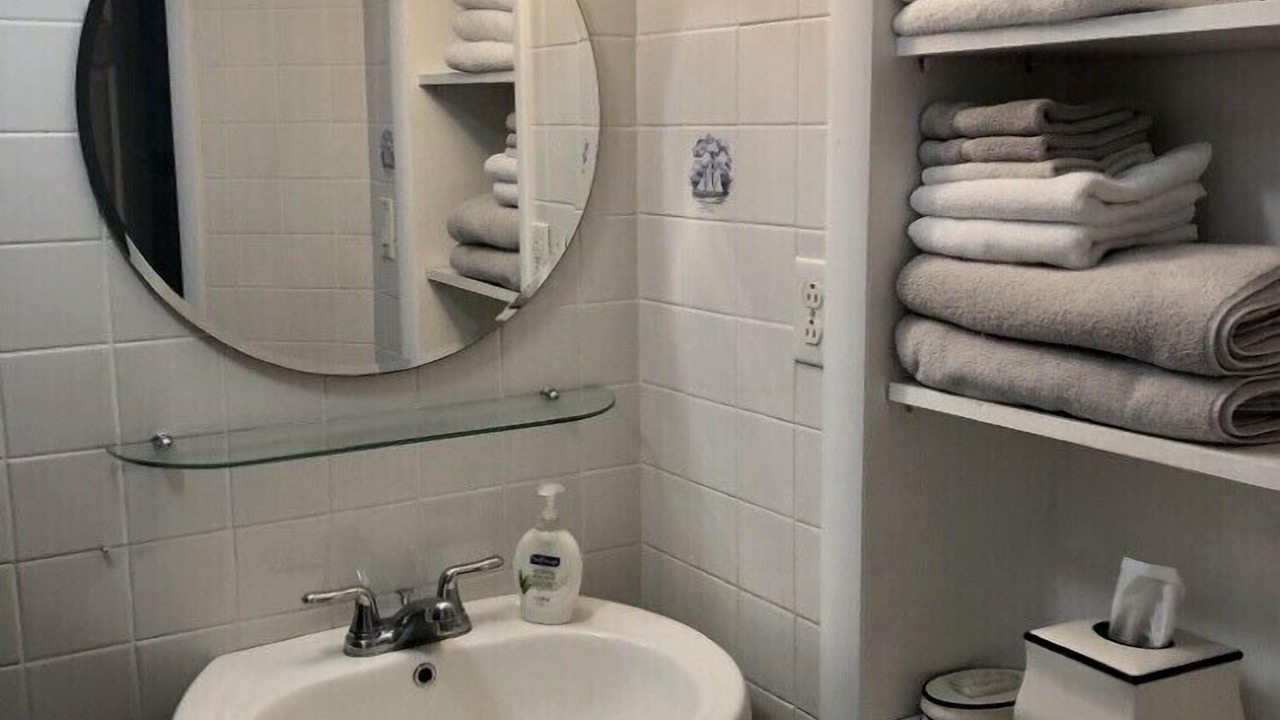 Photo of Bathroom in Glen Cove