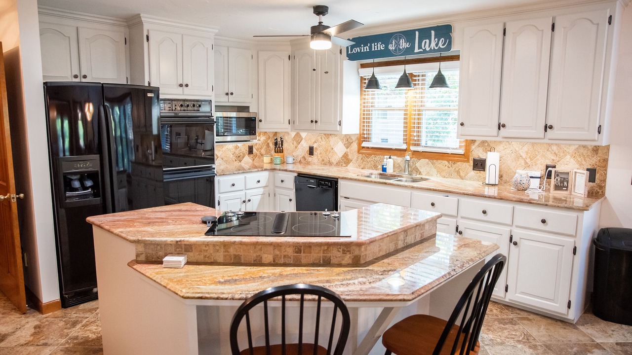 Photo of Kitchen in Leasburg