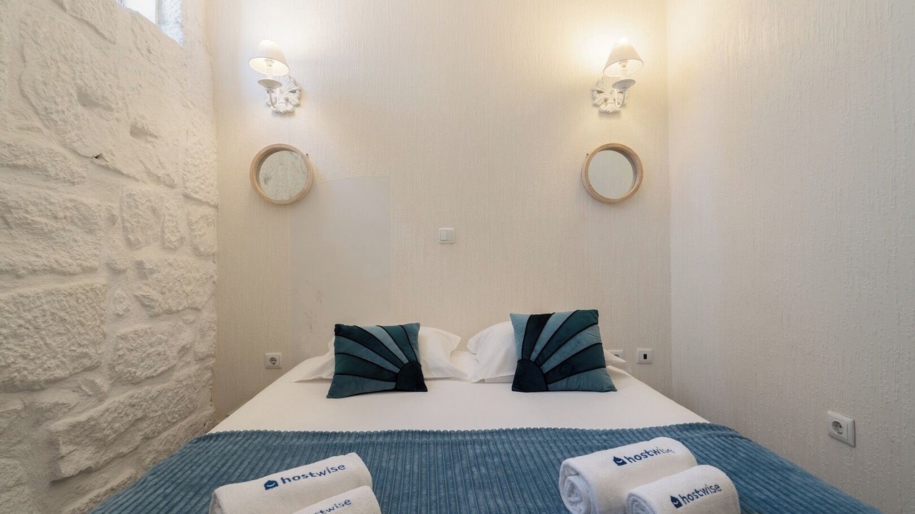 Photo of Bedroom in Lordelo do Ouro e Massarelos