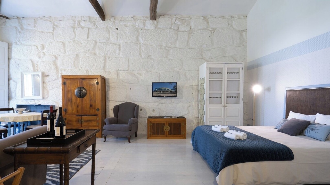 Photo of Bedroom in Lordelo do Ouro e Massarelos