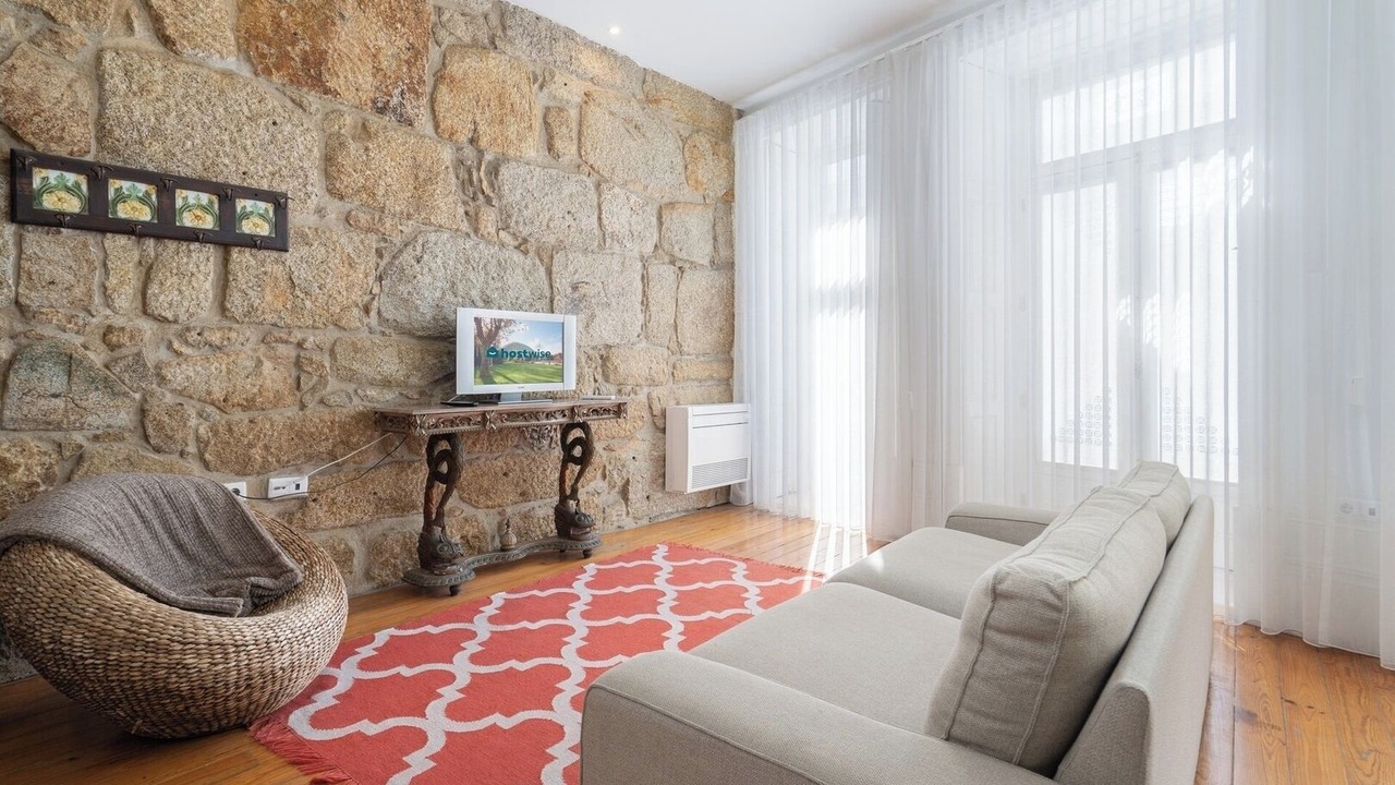 Photo of Livingroom in Lordelo do Ouro e Massarelos