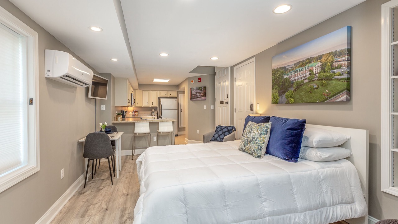 Photo of Bedroom in Abingdon