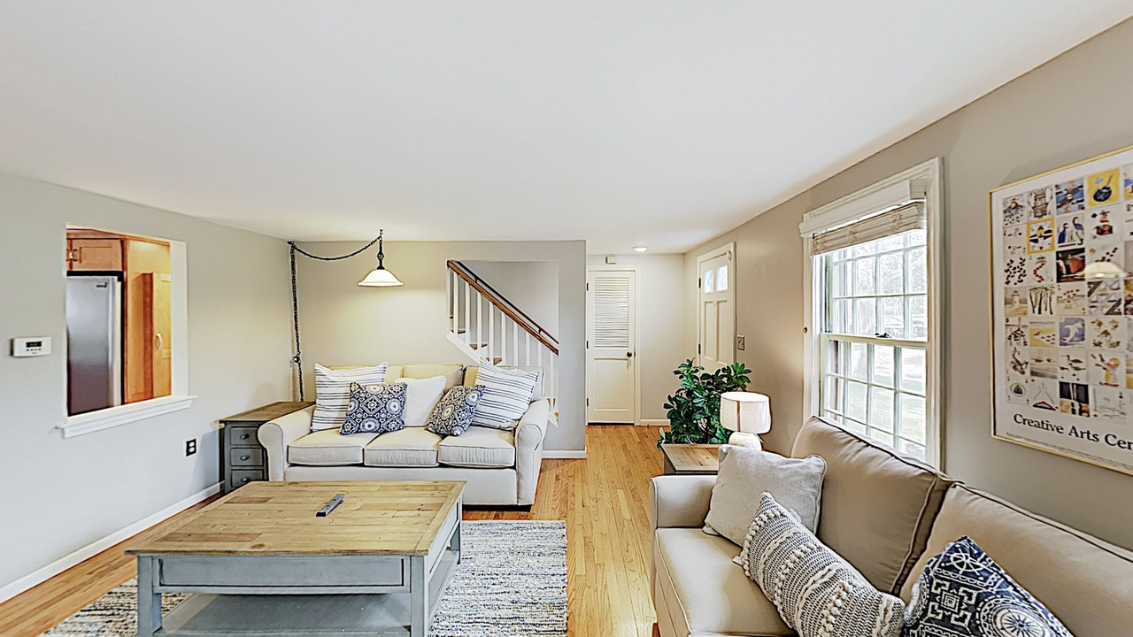 Photo of Livingroom in South Harwich