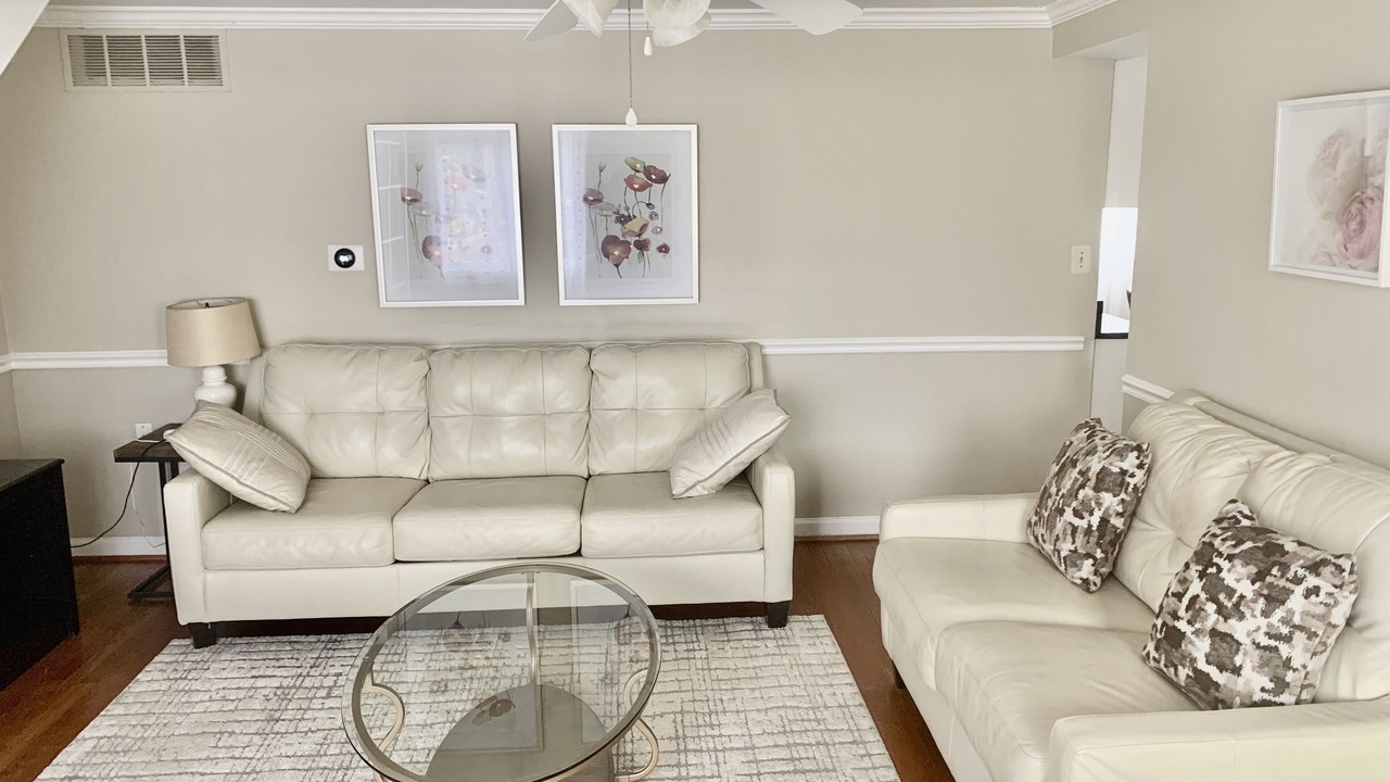 Photo of Livingroom in Fairfax