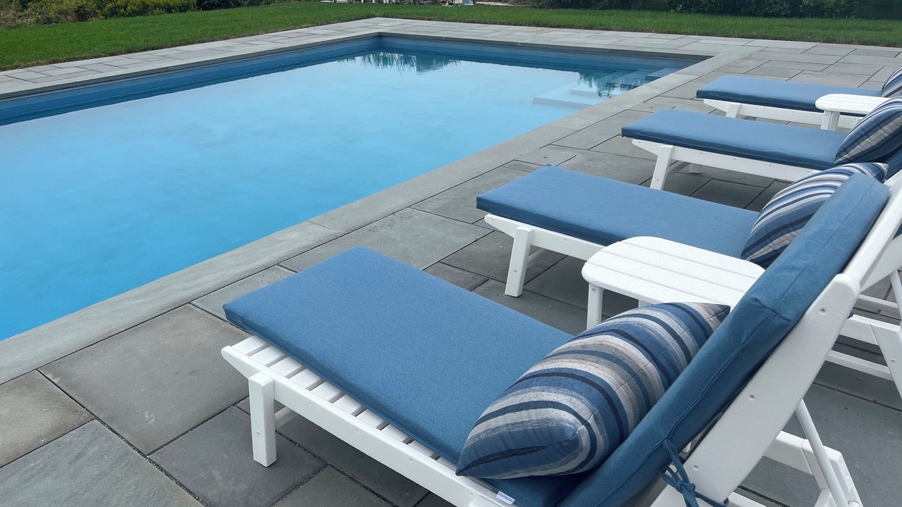 Photo of Outdoor in Tom Nevers