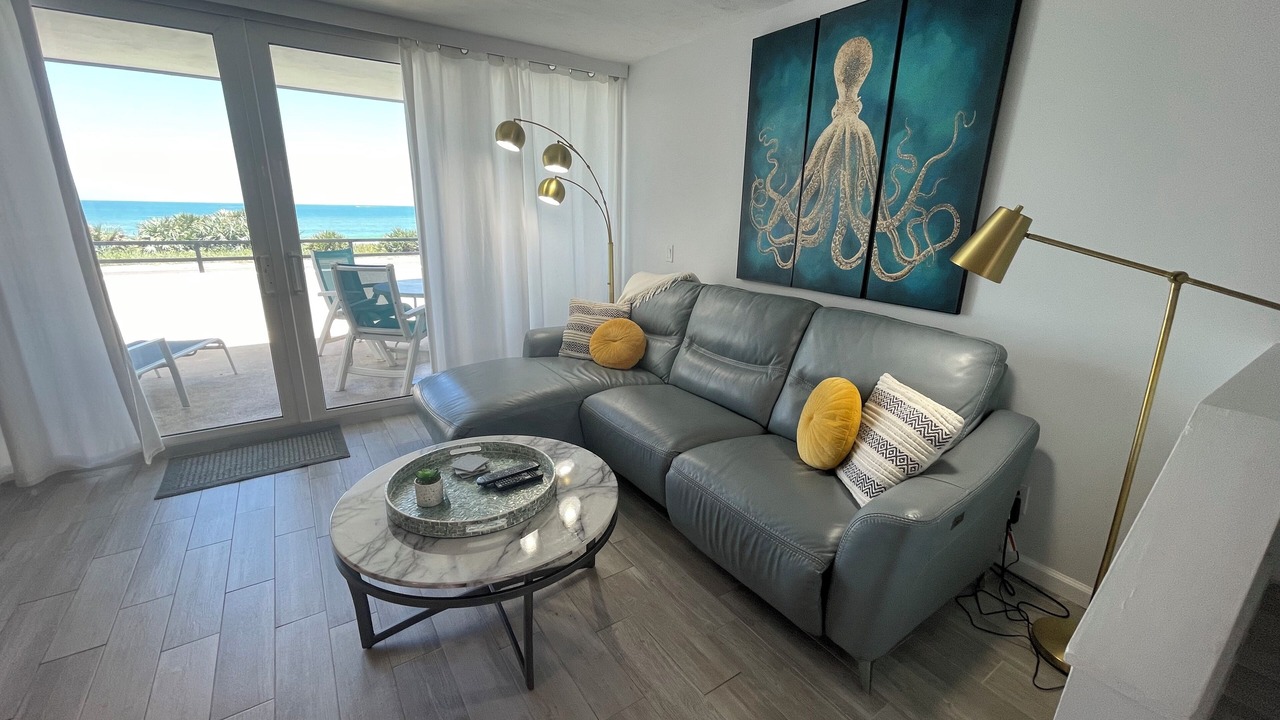 Photo of Livingroom in Flagler Beach