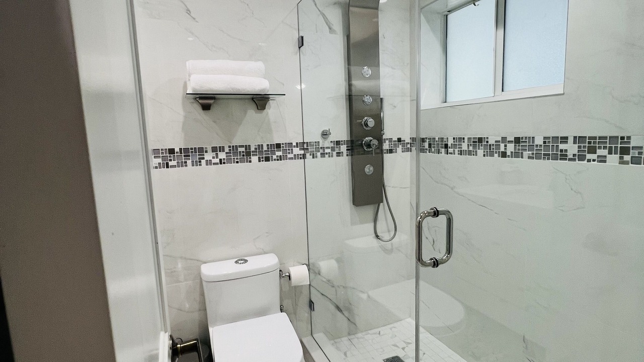 Photo of Bathroom in Miami Lakes