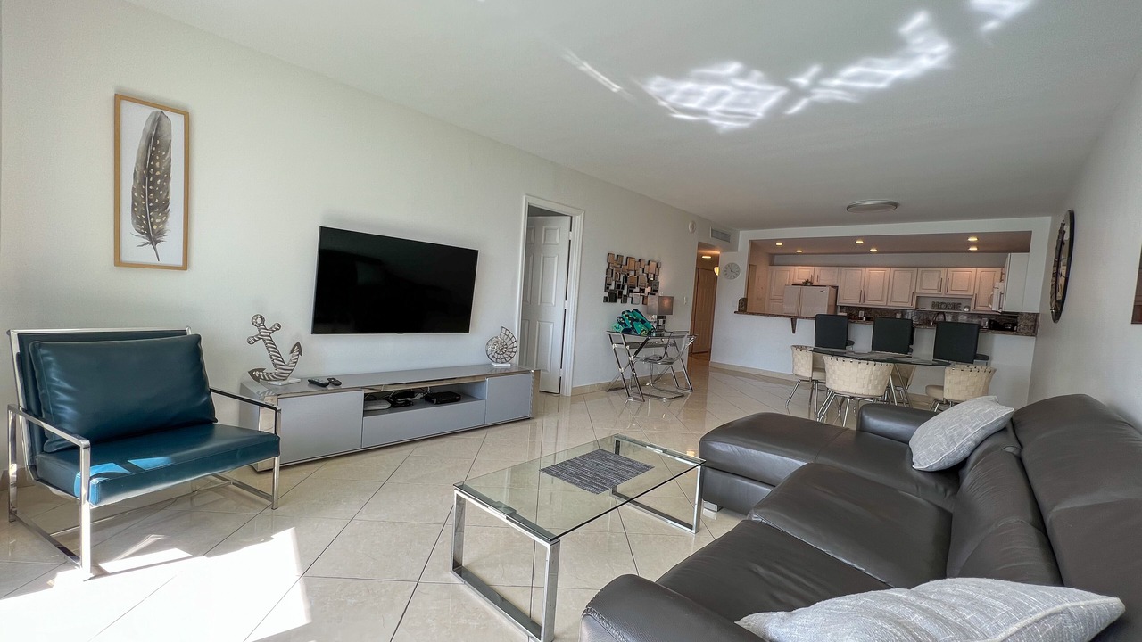 Photo of Livingroom in Sunny Isles Beach