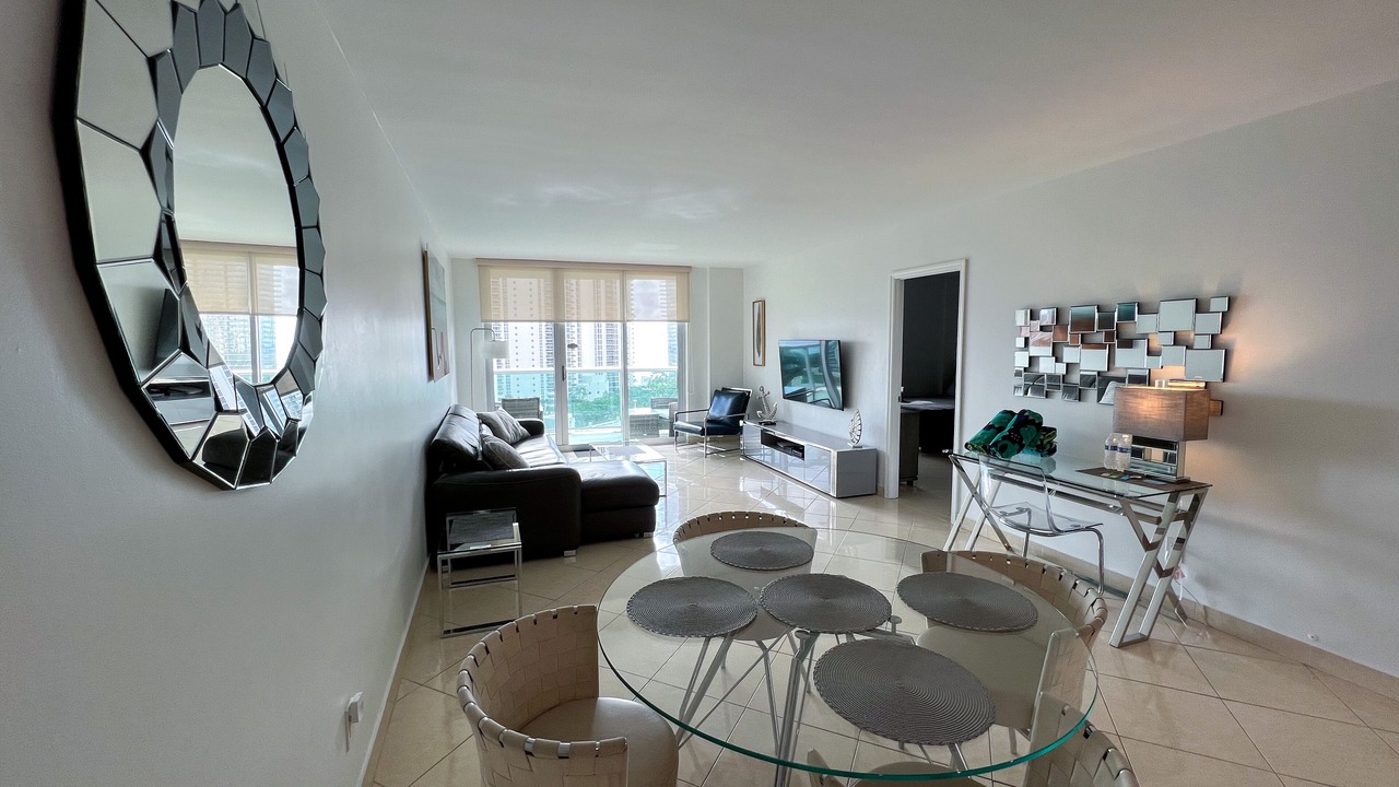 Photo of Livingroom in Sunny Isles Beach