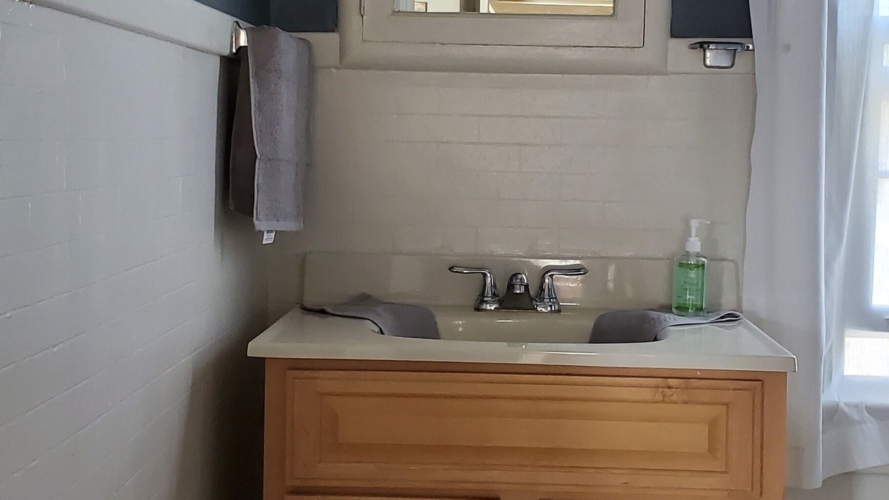 Photo of Bathroom in Yorktown