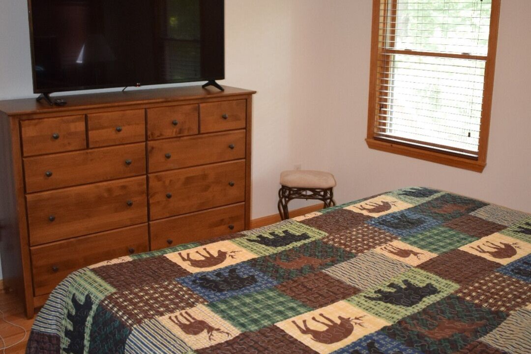 Photo of Bedroom in Piney Creek