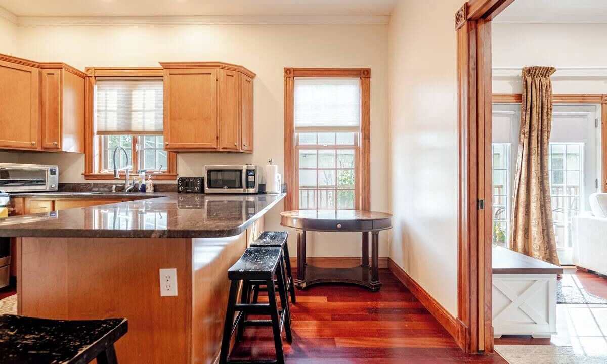 Photo of Kitchen in Inman Square