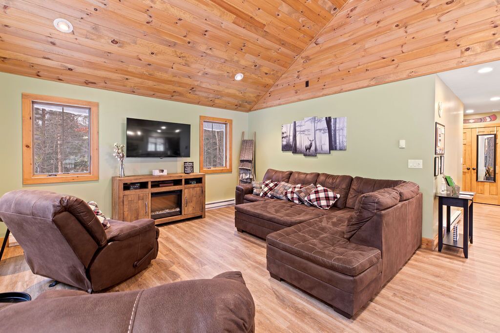 Photo of Livingroom in Inlet