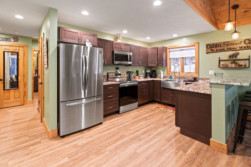 Photo of Kitchen in Inlet