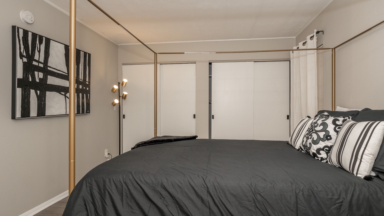 Photo of Bedroom in East Price Hill