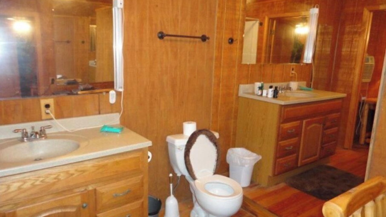 Photo of Bathroom in Folsomville