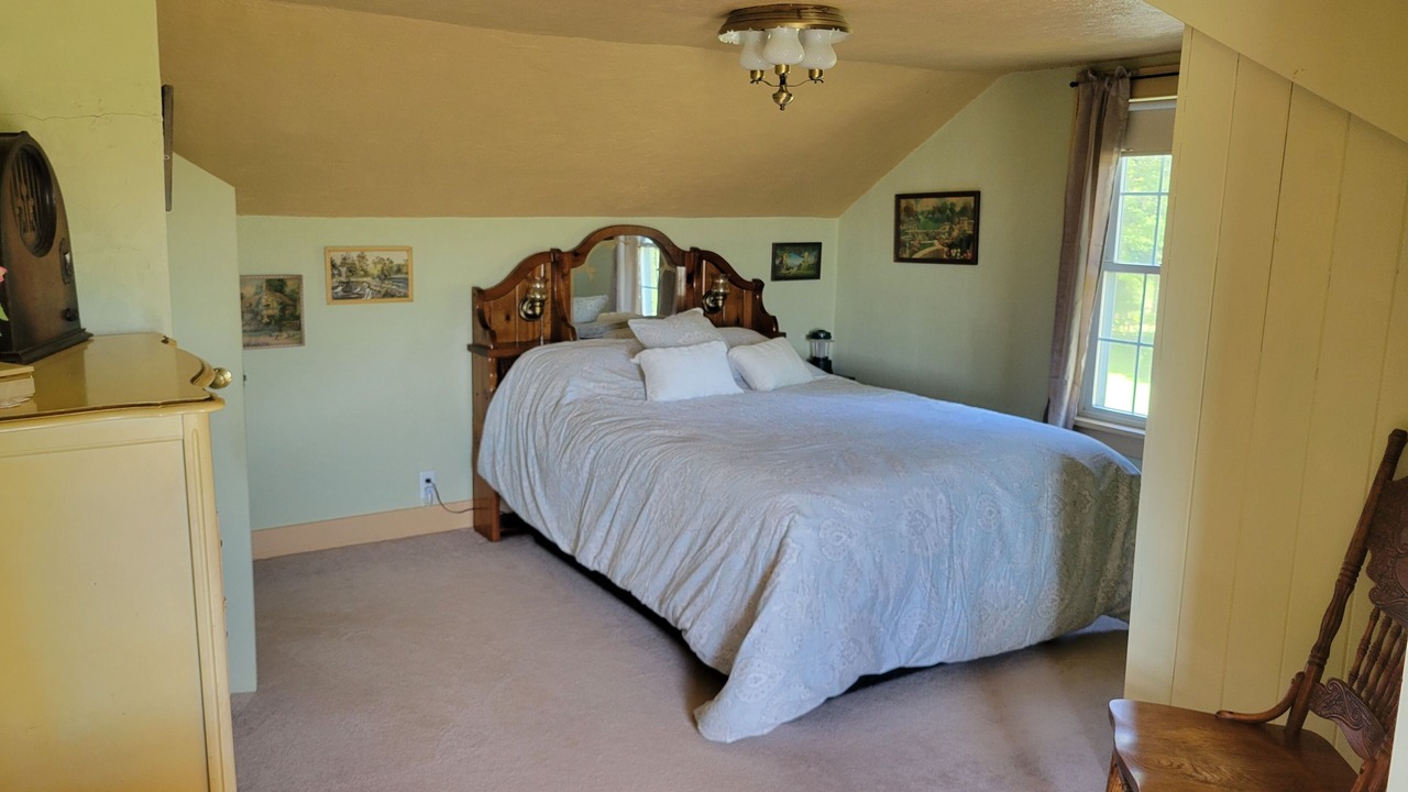 Photo of Bedroom in Culver