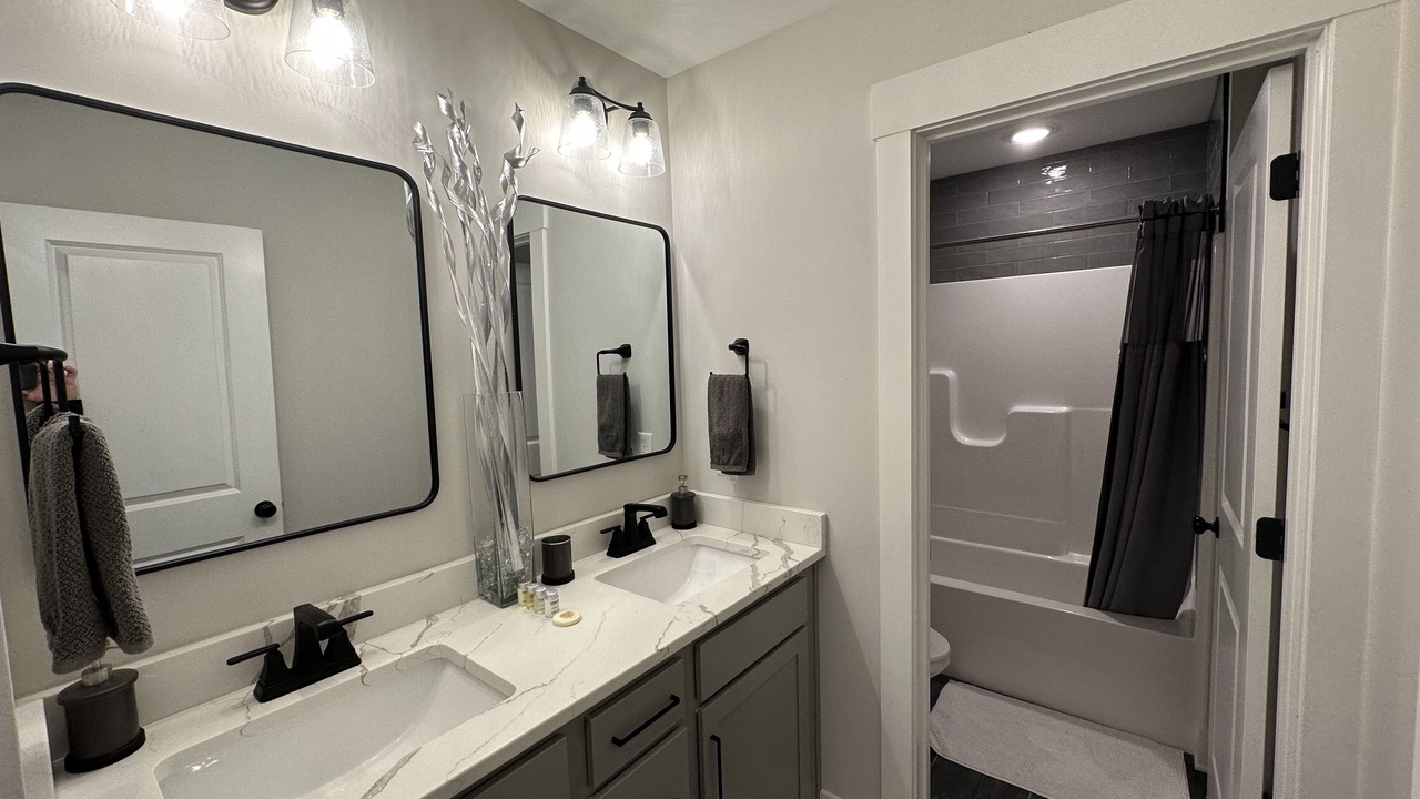 Photo of Bathroom in Jeffersonville