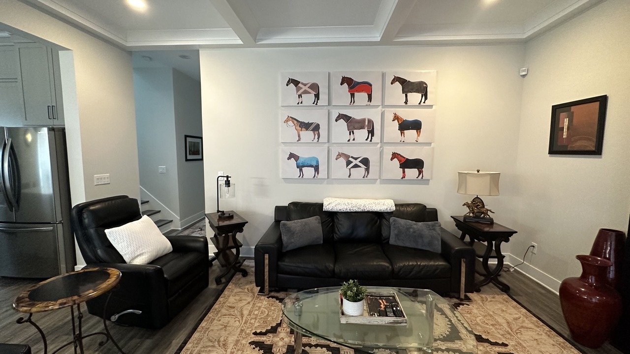Photo of Livingroom in Jeffersonville