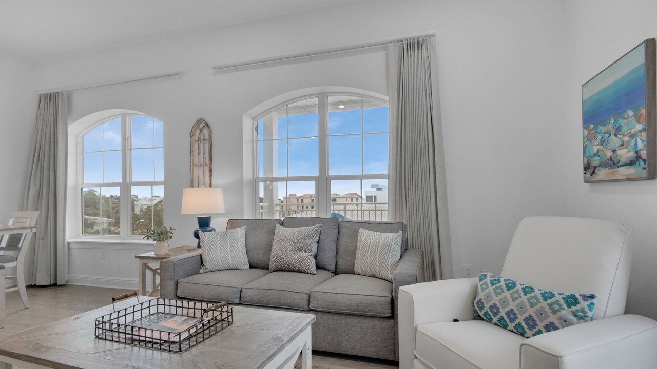 Photo of Livingroom in Gulf Place