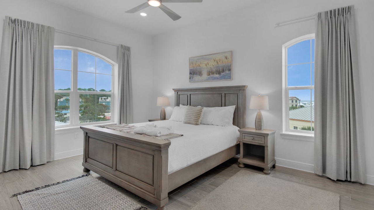 Photo of Bedroom in Gulf Place