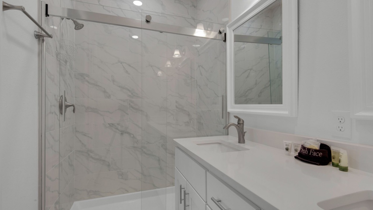 Photo of Bathroom in Gulf Place