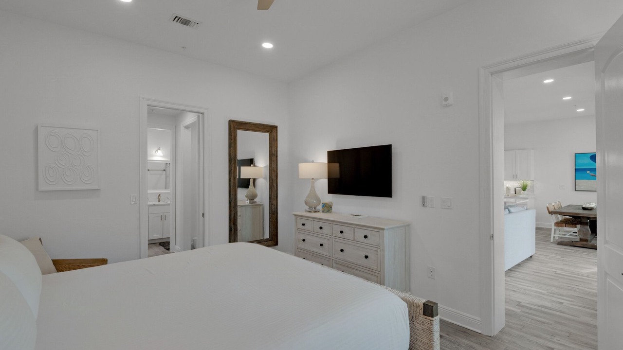 Photo of Bedroom in Gulf Place