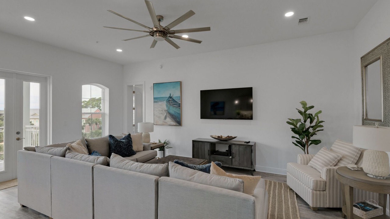 Photo of Livingroom in Gulf Place