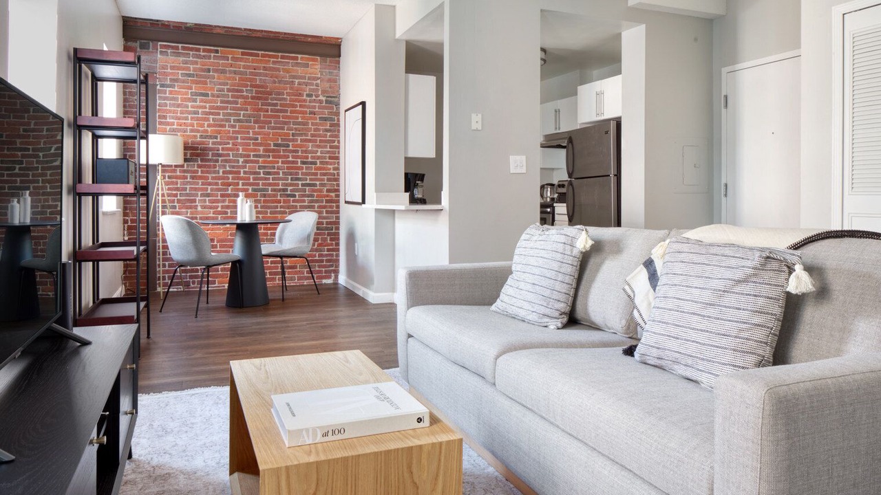 Photo of Livingroom in Lower Mills