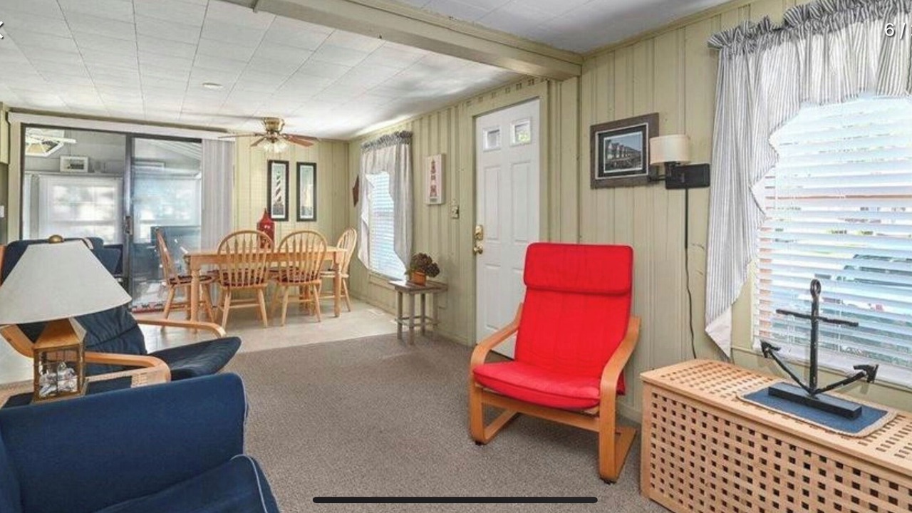 Photo of Livingroom in Bass River