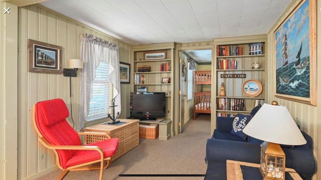 Photo of Livingroom in Bass River