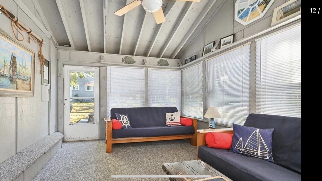 Photo of Livingroom in Bass River