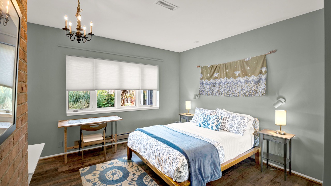 Photo of Bedroom in Batesville