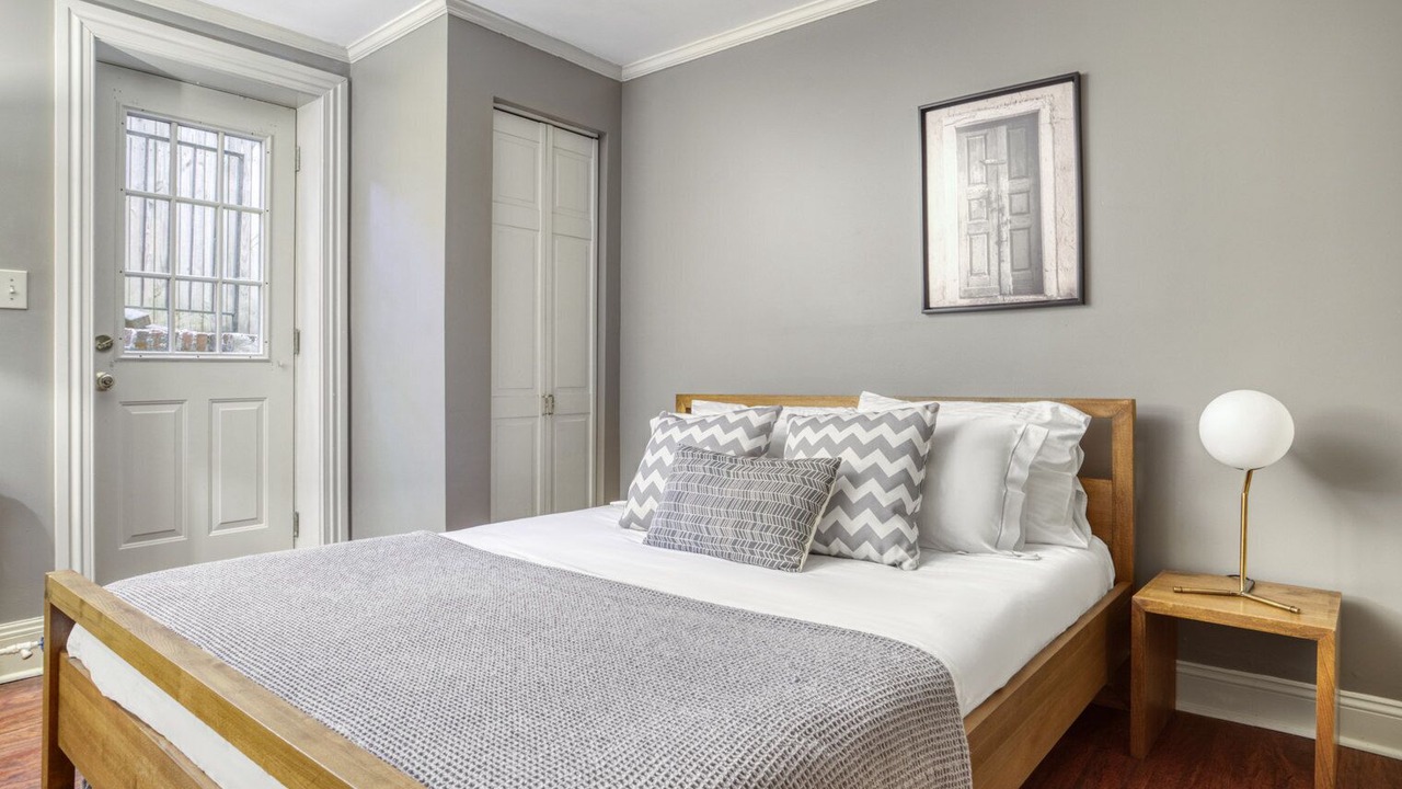 Photo of Bedroom in Logan Circle