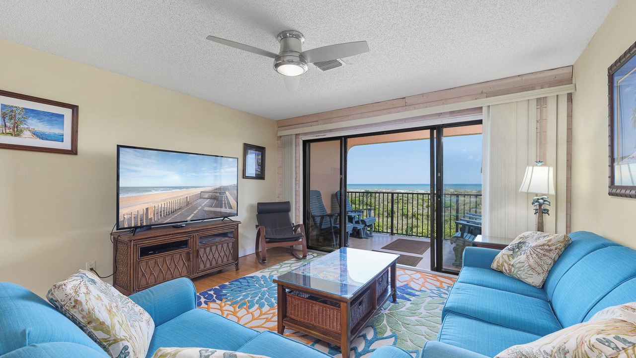 Photo of Livingroom in Butler Beach