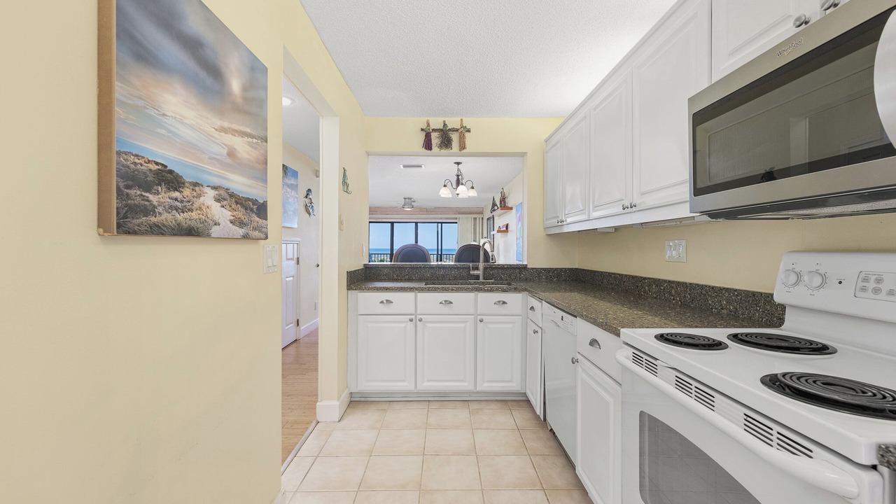 Photo of Kitchen in Butler Beach