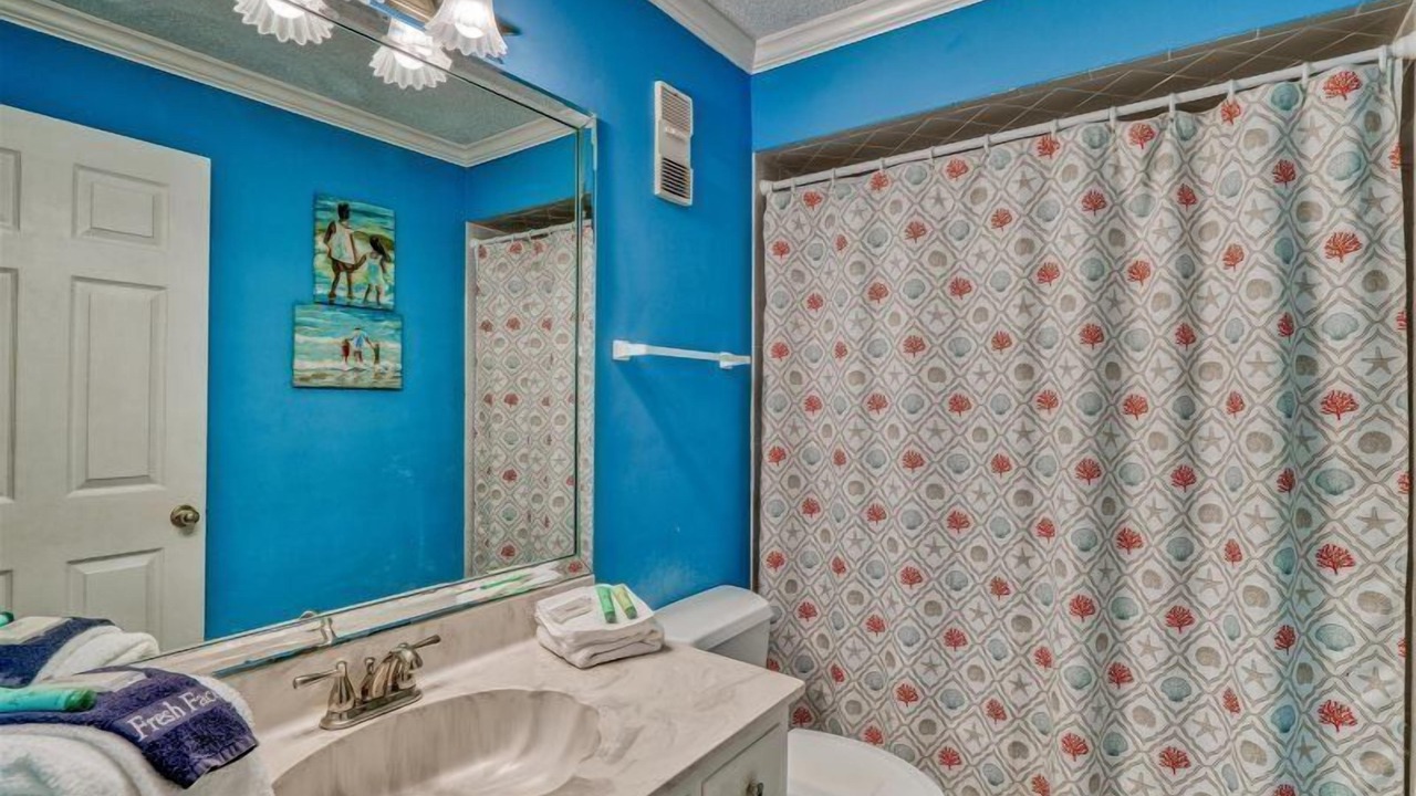 Photo of Bathroom in Biltmore Beach