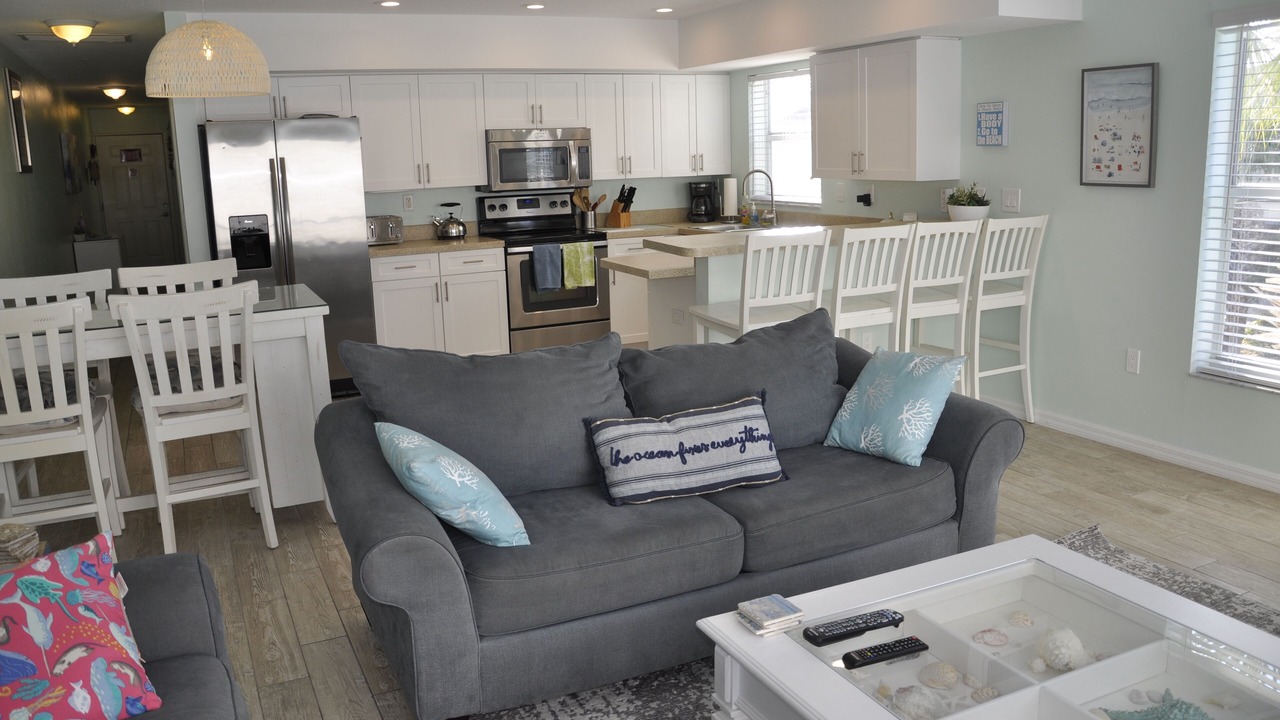 Photo of Livingroom in Independence Square